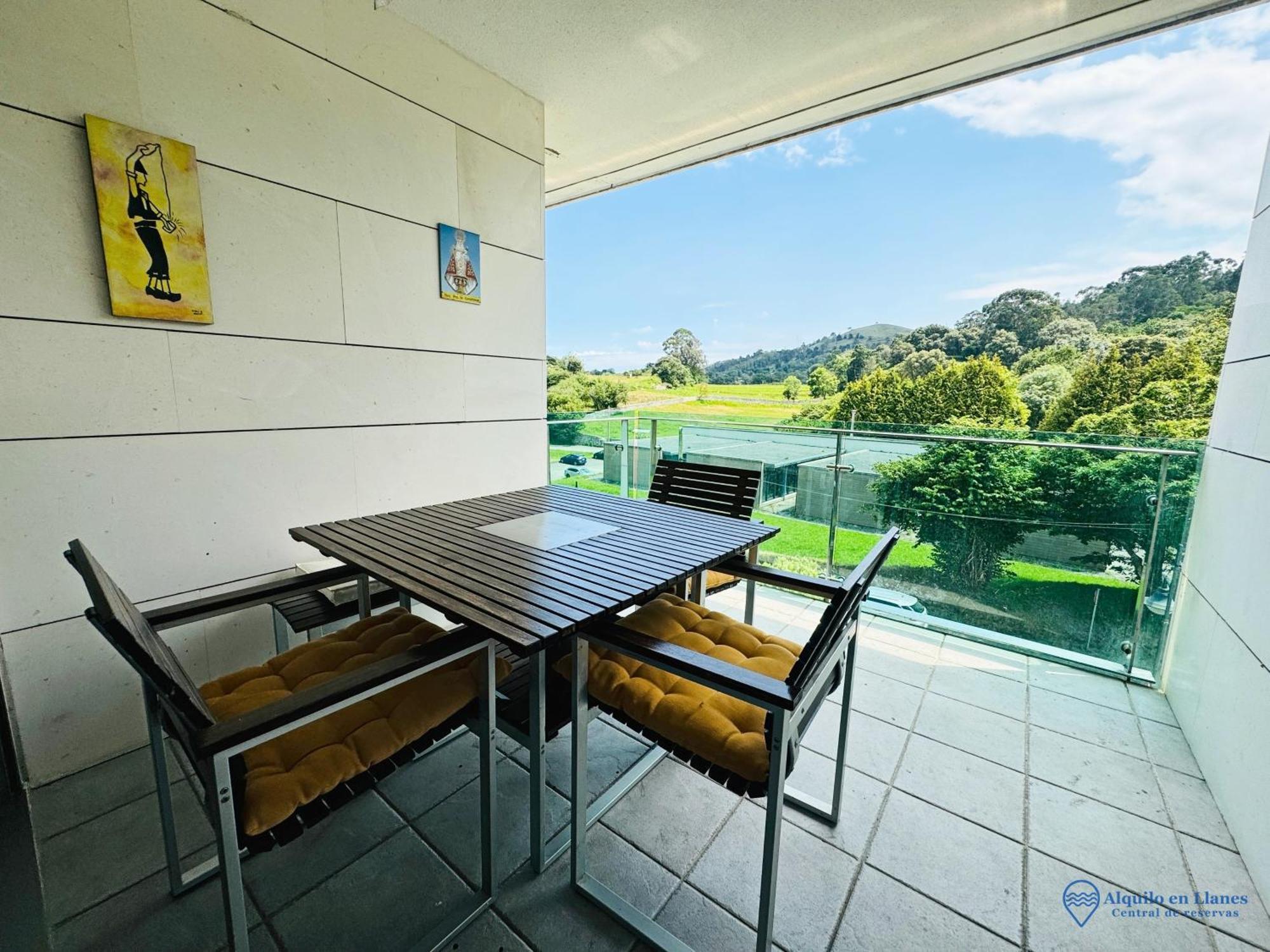 Casa Olmo Apartamento En Лянес Екстериор снимка